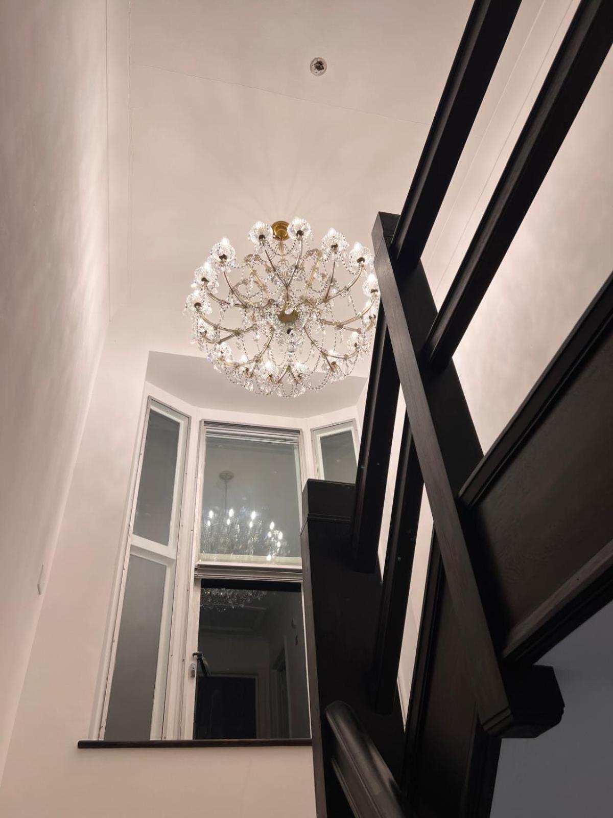 Villa House On The Hill à Harrow on the Hill Extérieur photo